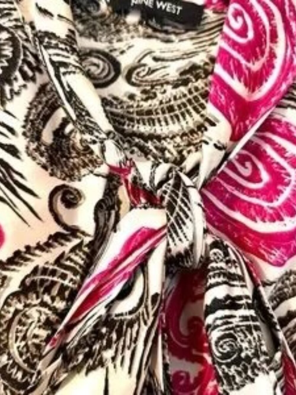 Nine West Sleeveless Paisley Tie Neck Blouse Pink Black Ivory Large - Like New! - Picture 4 of 5